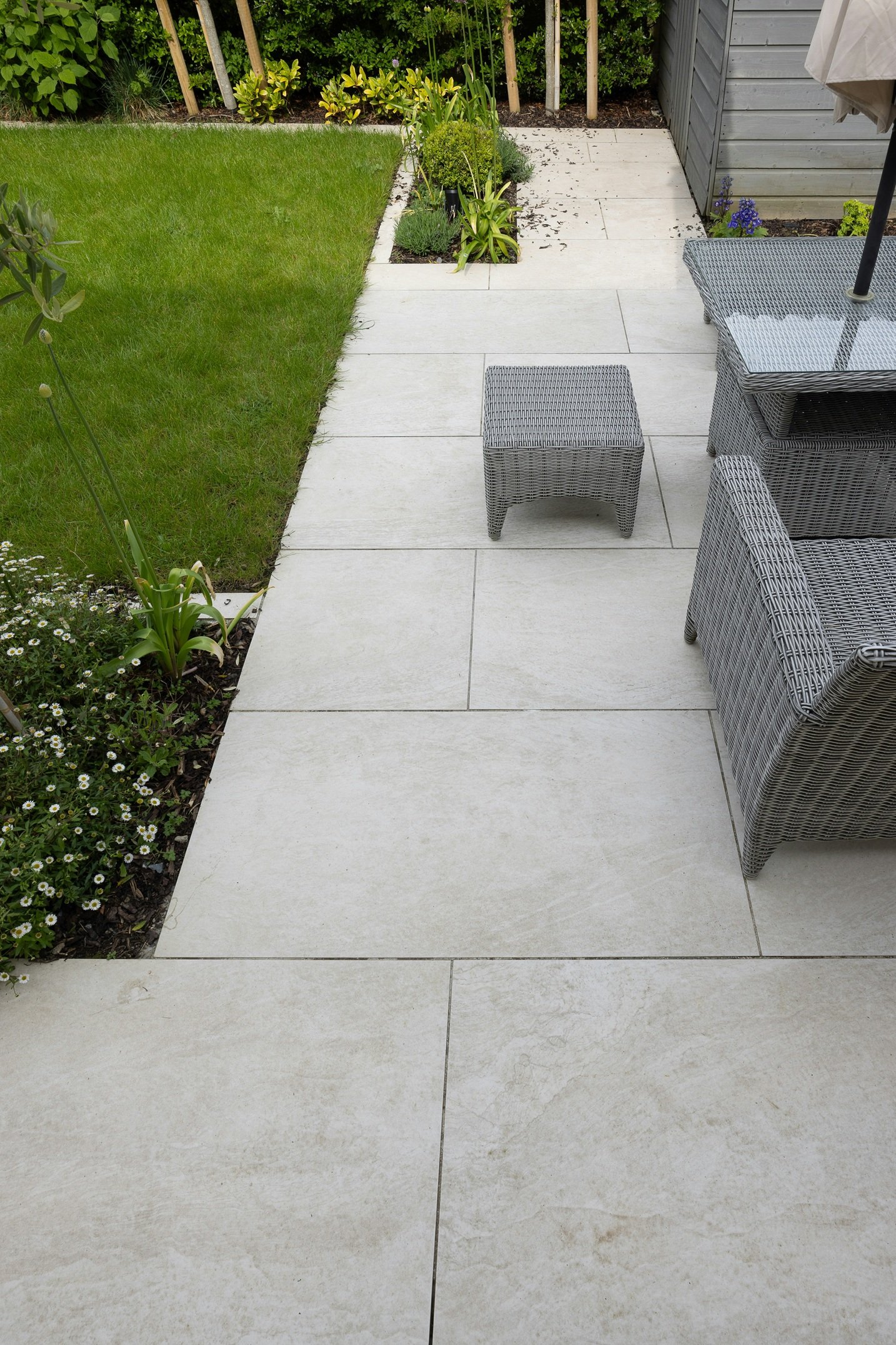 Alfresco and porch tiling